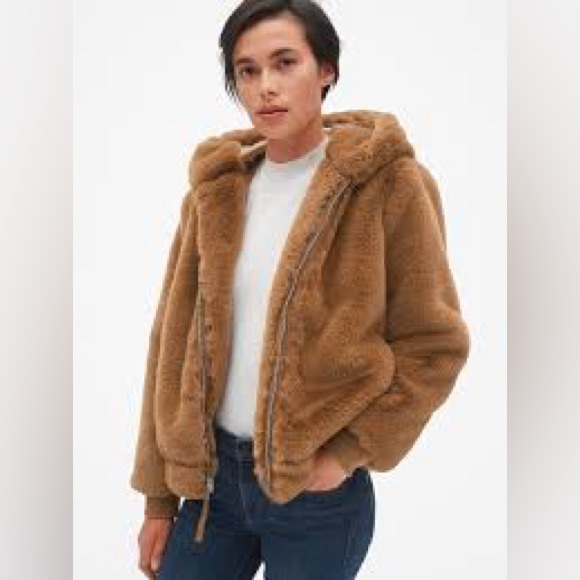 GAP Hooded Faux-Fur Jacket. Size M. - Picture 7 of 7